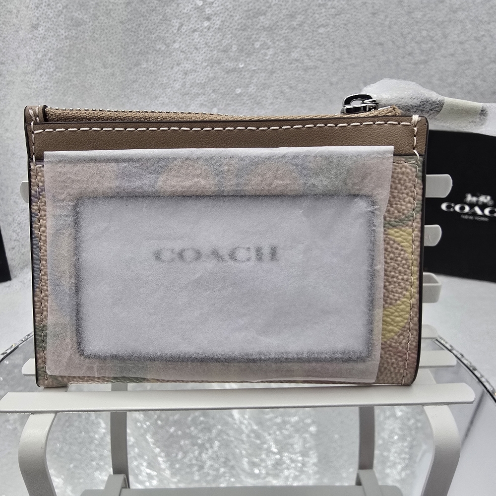 Coach Mini Skinny ID Credit Card Case Pastel Rainbow Signature Canvas Key Ring - Picture 3 of 9